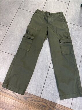 Universal Thread Men's Olive Cargo Utility Pants